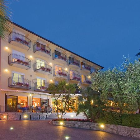Hotel Galvani Torri Del Benaco Luaran gambar
