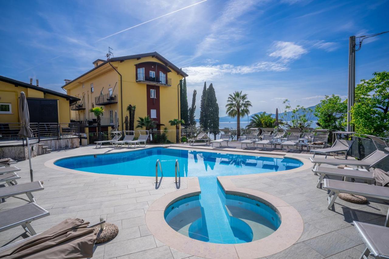 Hotel Galvani Torri Del Benaco Luaran gambar