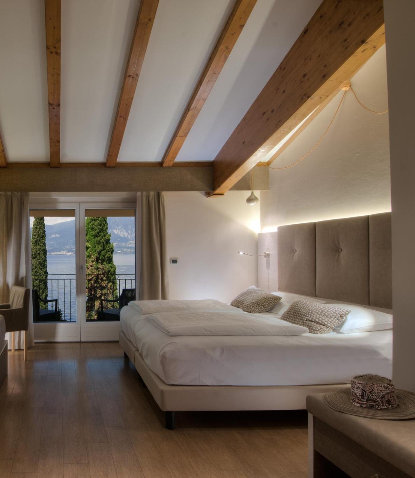 Hotel Galvani Torri Del Benaco Luaran gambar