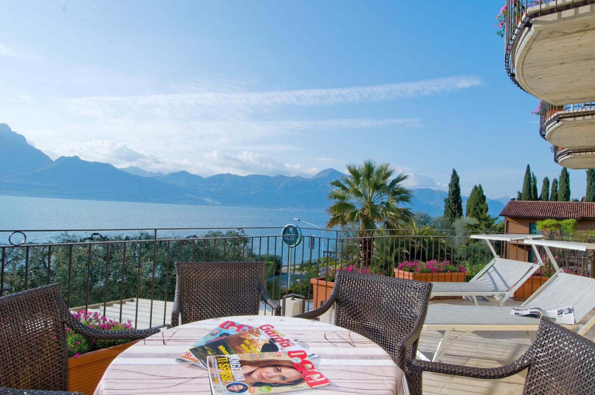 Hotel Galvani Torri Del Benaco Luaran gambar