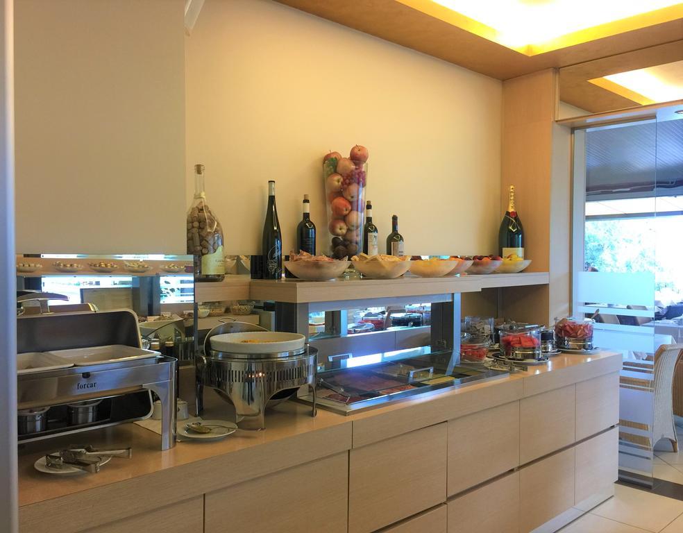 Hotel Galvani Torri Del Benaco Luaran gambar